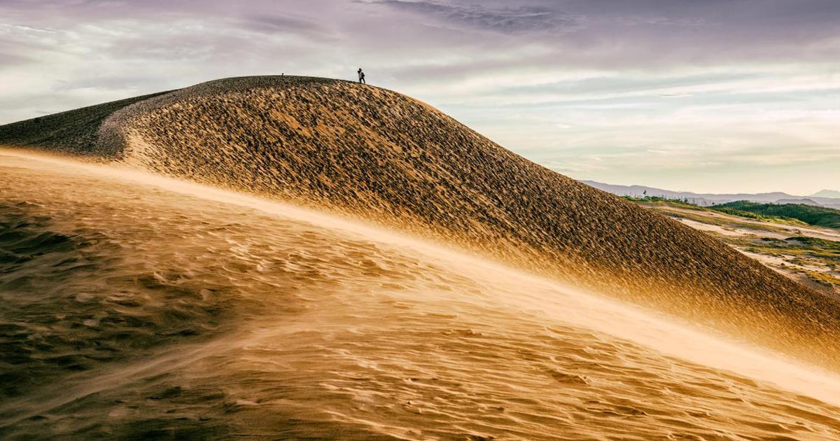 ภาพเนินทะเลทรายที่น่าตื่นตาของญี่ปุ่น